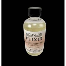 LA-TEE-DA! - Aromalume Elixir - Sealed With A Kiss - 3.75 FL OZ